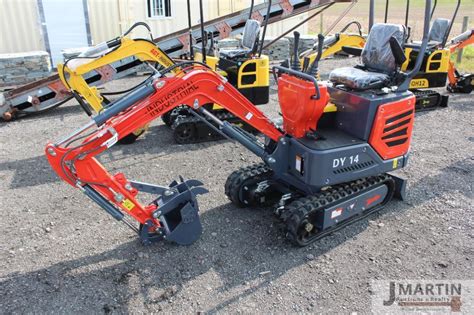 cfg industrial dy14 mini excavator|13.5HP 1.4 Ton B&S Mini & Small Excavator, Gasoline.